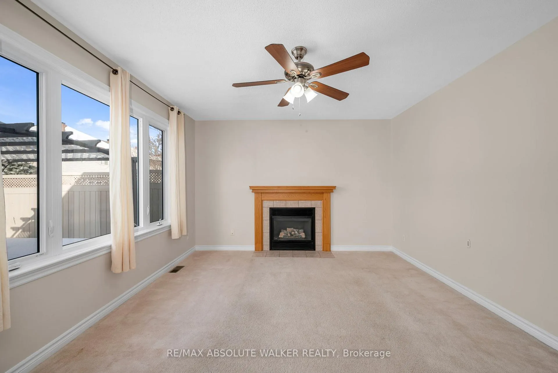 Photo 24 of 56 Vermont Avenue, Ottawa, Barrhaven East — HOMEH