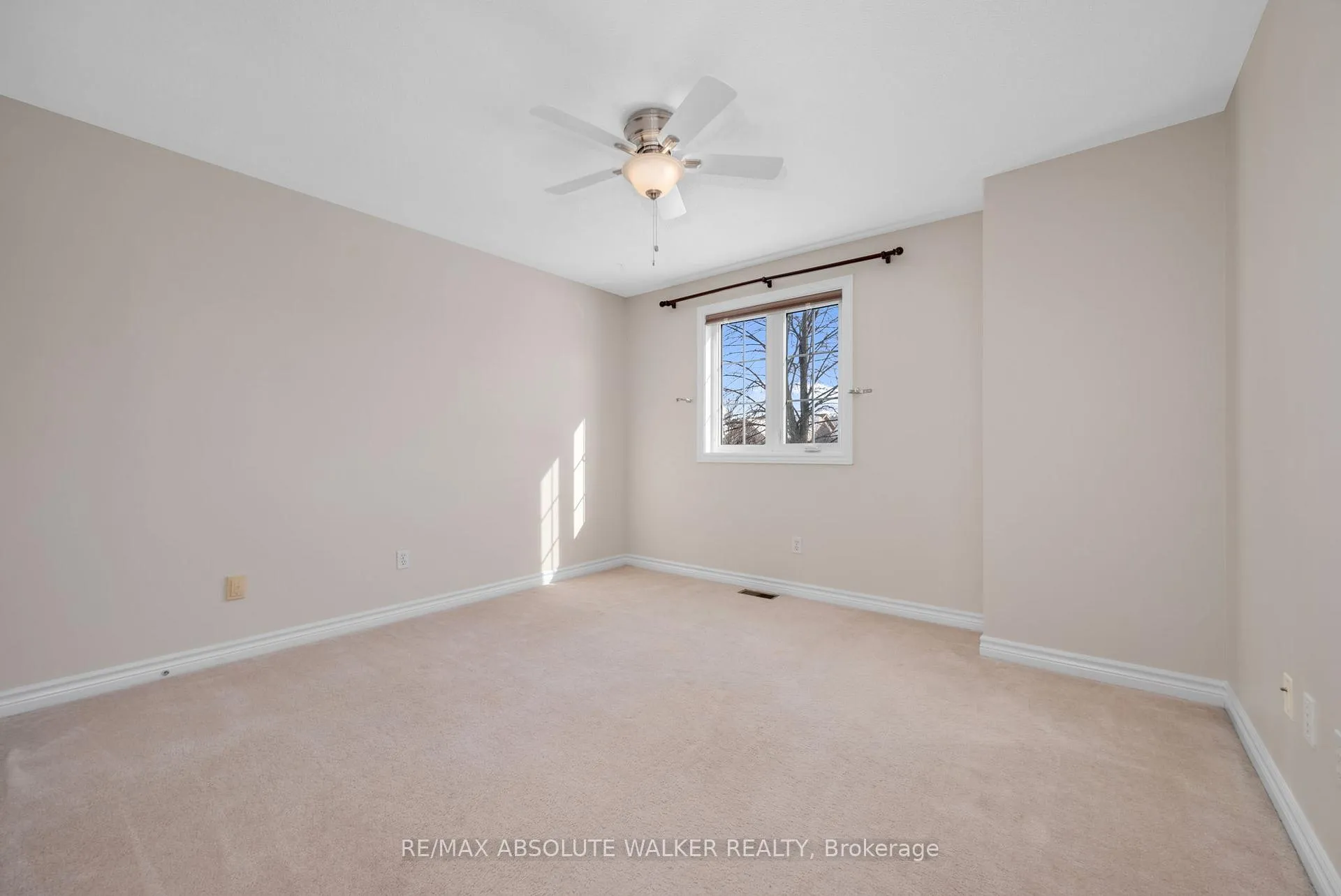 Photo 33 of 56 Vermont Avenue, Ottawa, Barrhaven East — HOMEH