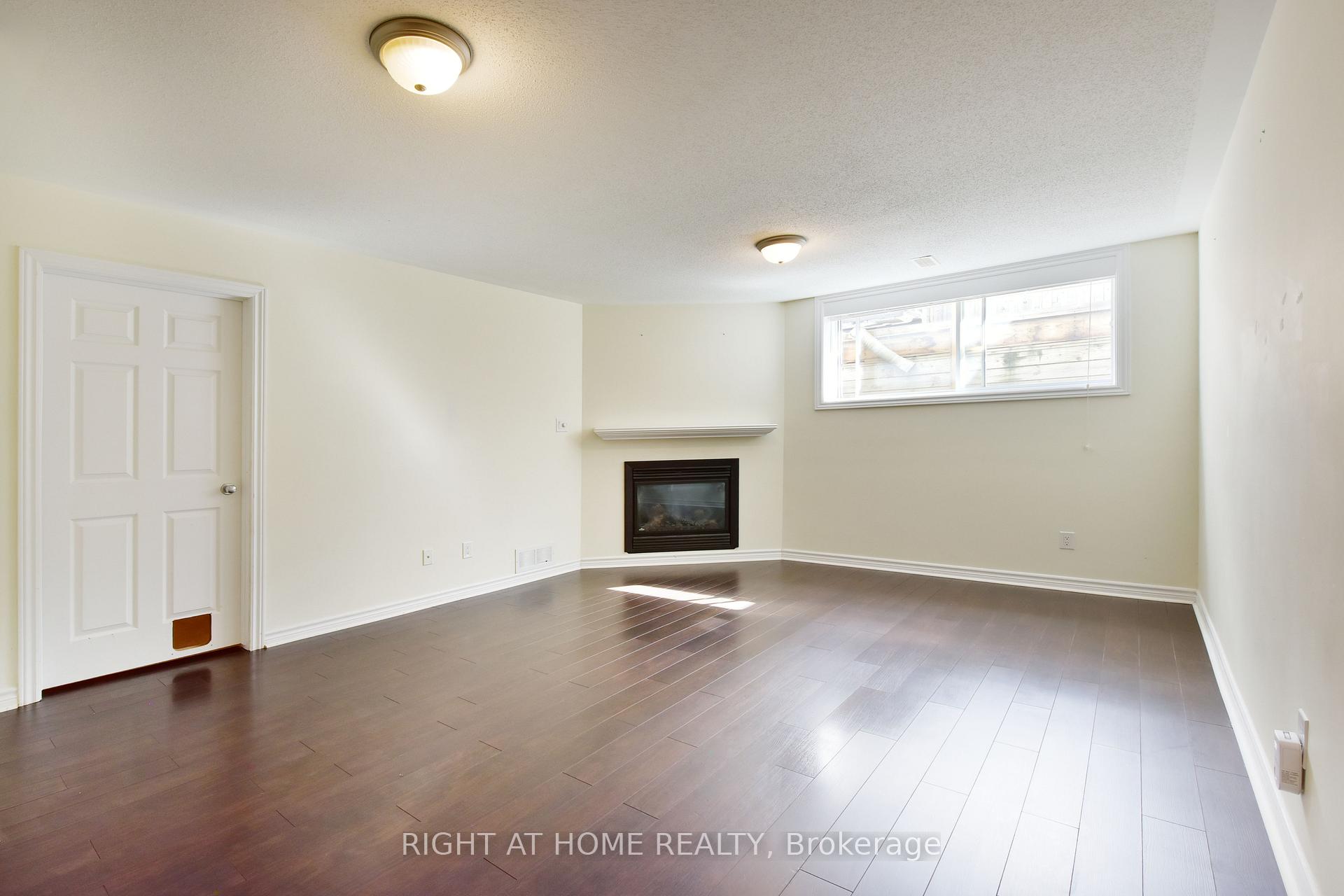 Photo 23 of 226 Hunterbrook Street, Ottawa, Kanata - Morgan's Grant/South March — HOMEH