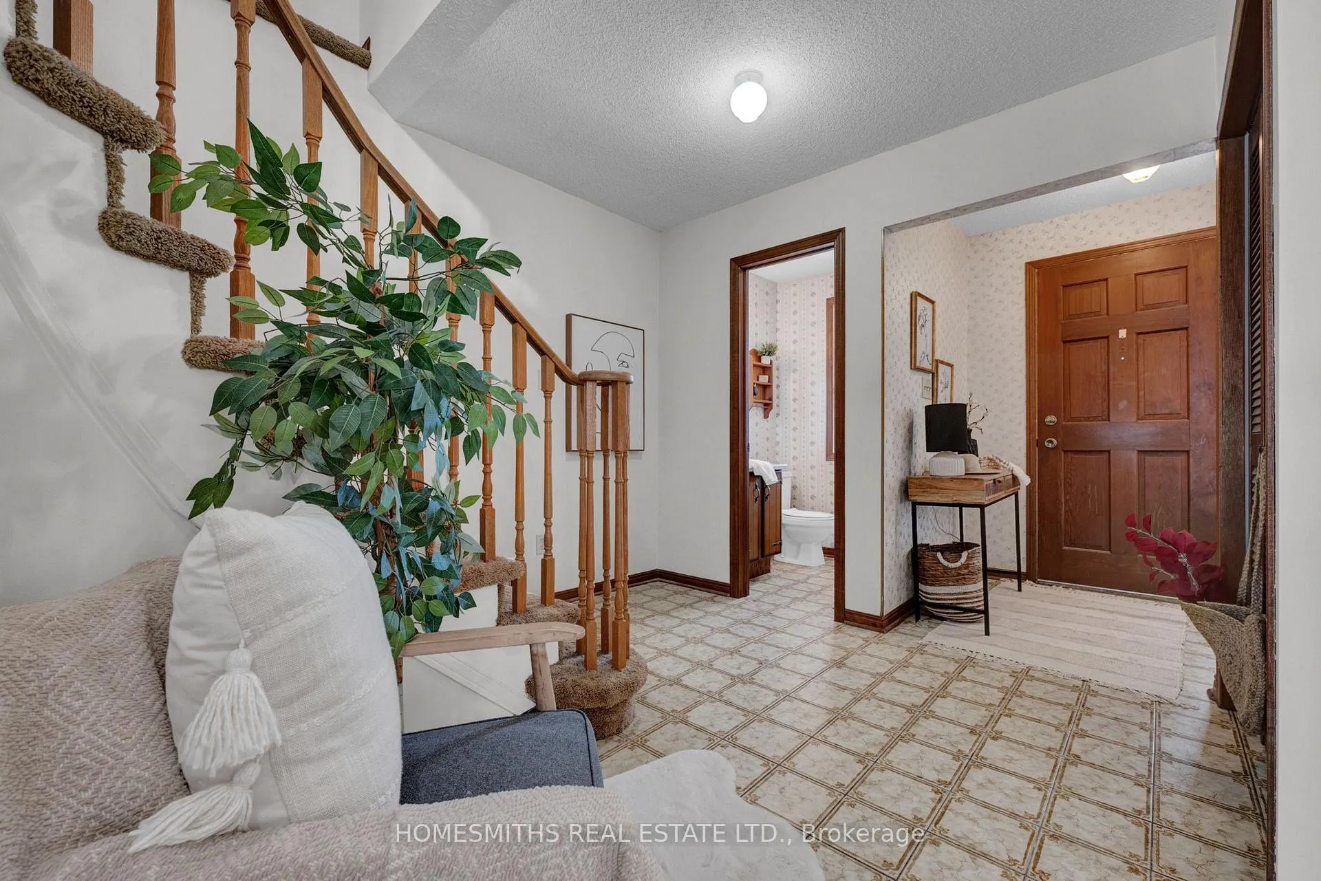 Photo 3 of 774 Greenbriar Drive, Oshawa, Eastdale — HOMEH