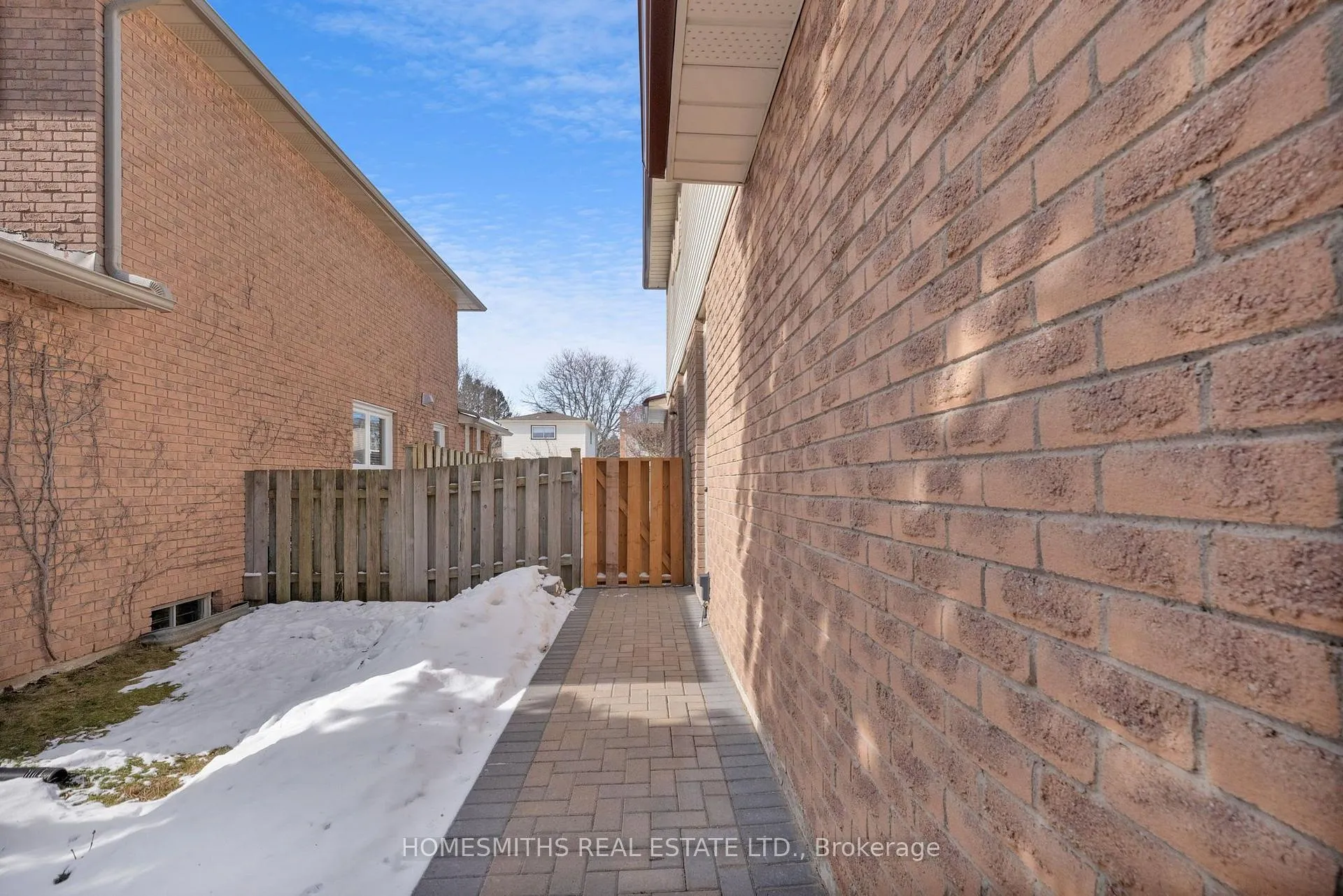 Photo 35 of 774 Greenbriar Drive, Oshawa, Eastdale — HOMEH