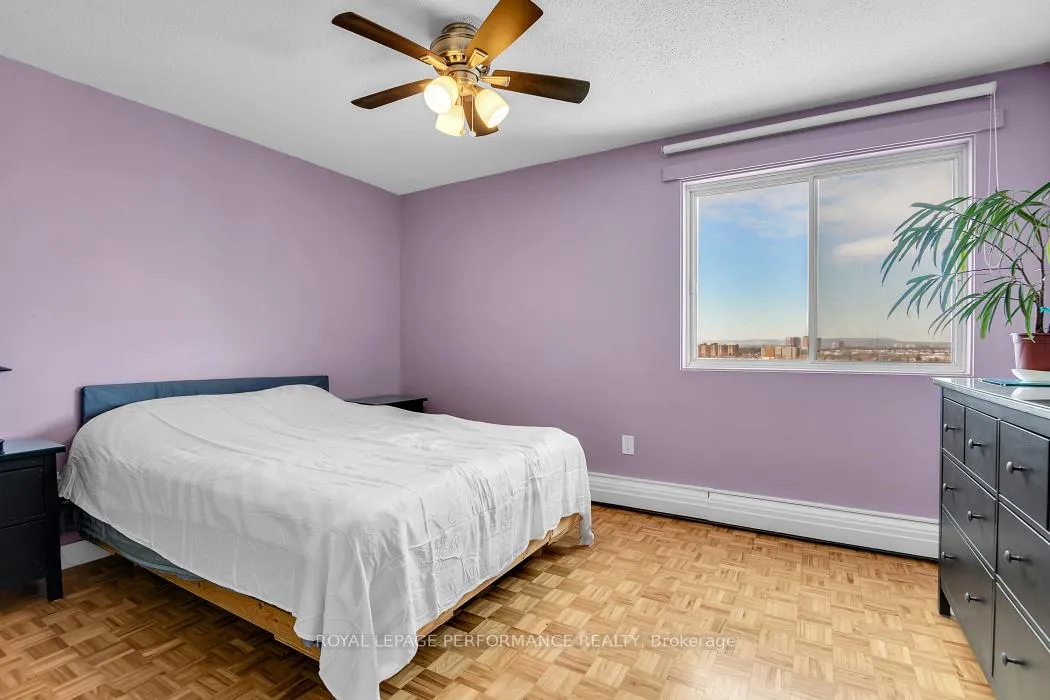 Photo 18 of Unit 1012, 20 Chesterton Drive, Ottawa, Borden Farm/Stewart Farm/Carleton Heights/Parkwood Hills — HOMEH