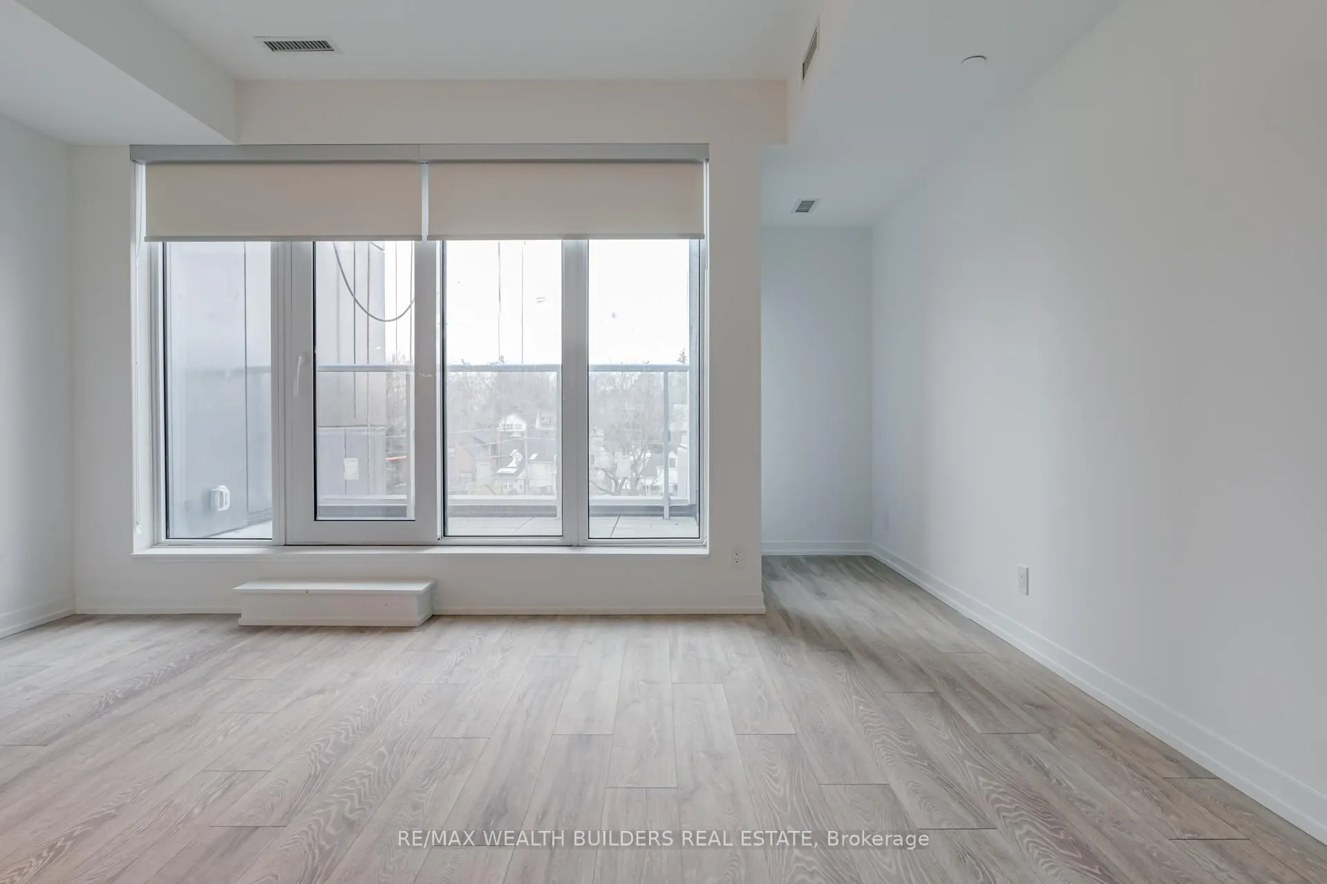 Photo 8 of Unit 627, 2020 Bathurst Street, Toronto, Humewood-Cedarvale — HOMEH