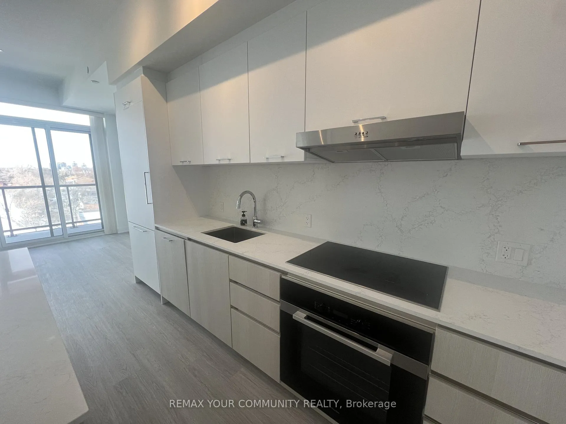 Photo 7 of Unit 606, 8188 Yonge Street, Vaughan, Uplands — HOMEH