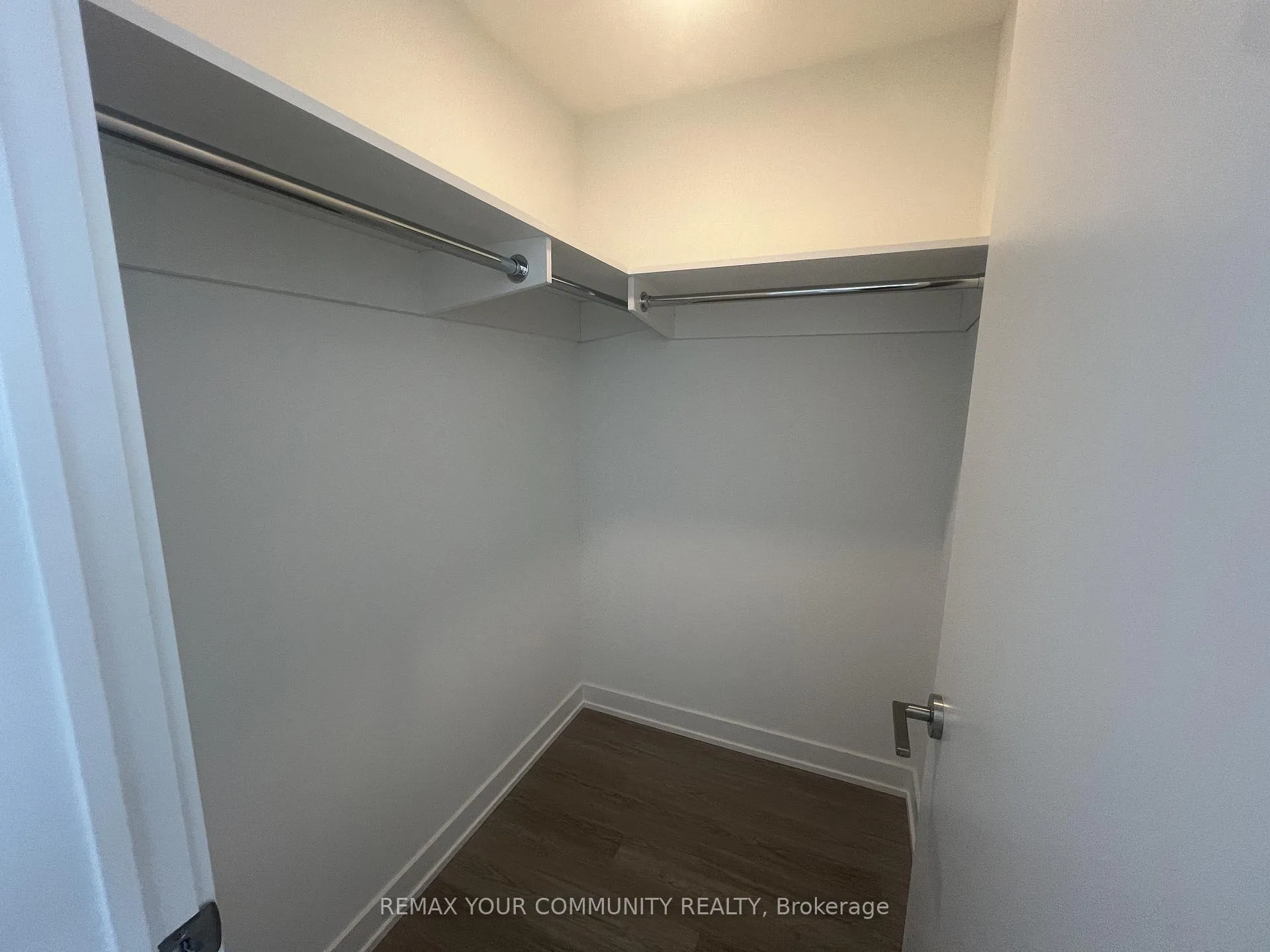 Photo 11 of Unit 606, 8188 Yonge Street, Vaughan, Uplands — HOMEH