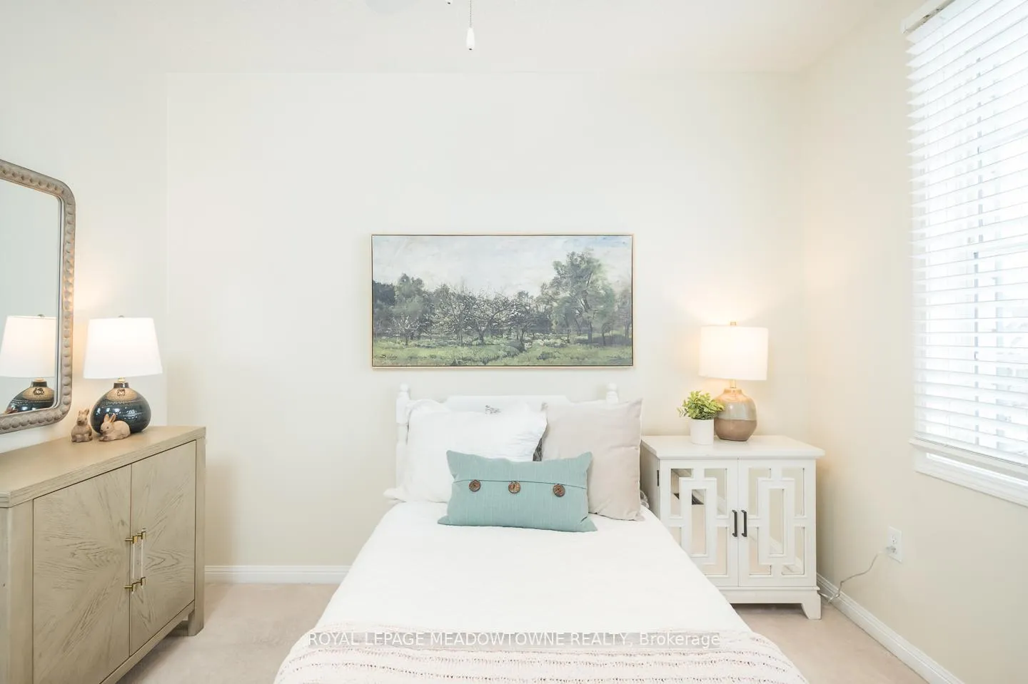 Photo 22 of 1617 Gowling Terrace, Milton, Clarke — HOMEH