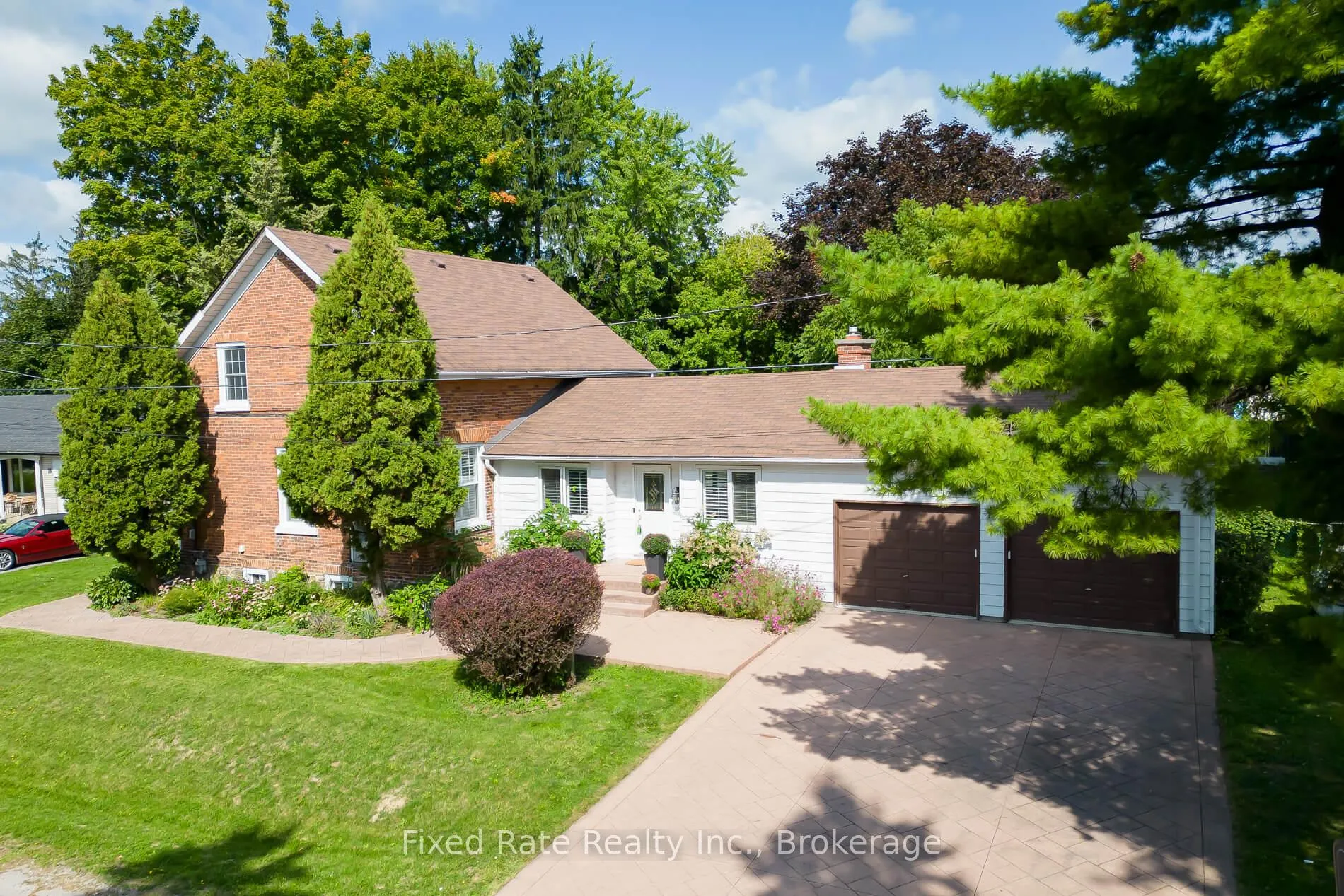 Photo 2 of 22 Parkview Drive, King, Nobleton — HOMEH