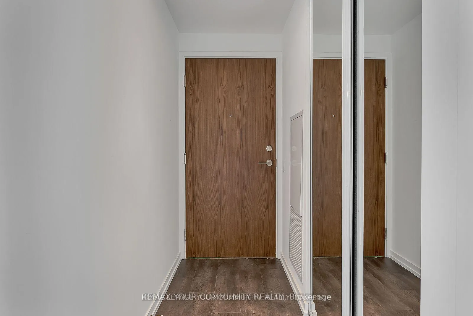 Photo 3 of Unit 4112, 7890 Jane Street, Vaughan, Vaughan Corporate Centre — HOMEH