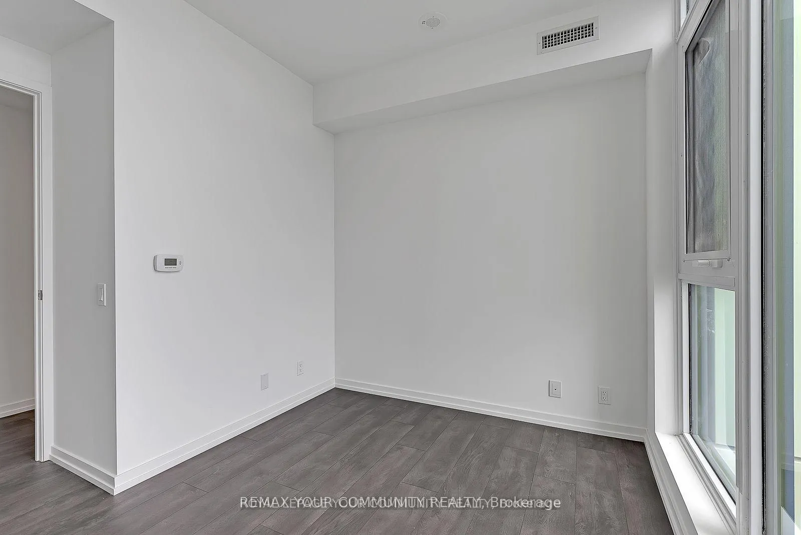 Photo 6 of Unit 4112, 7890 Jane Street, Vaughan, Vaughan Corporate Centre — HOMEH