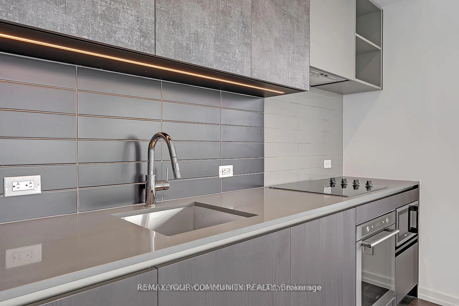 Photo 17 of Unit 4112, 7890 Jane Street, Vaughan, Vaughan Corporate Centre — HOMEH
