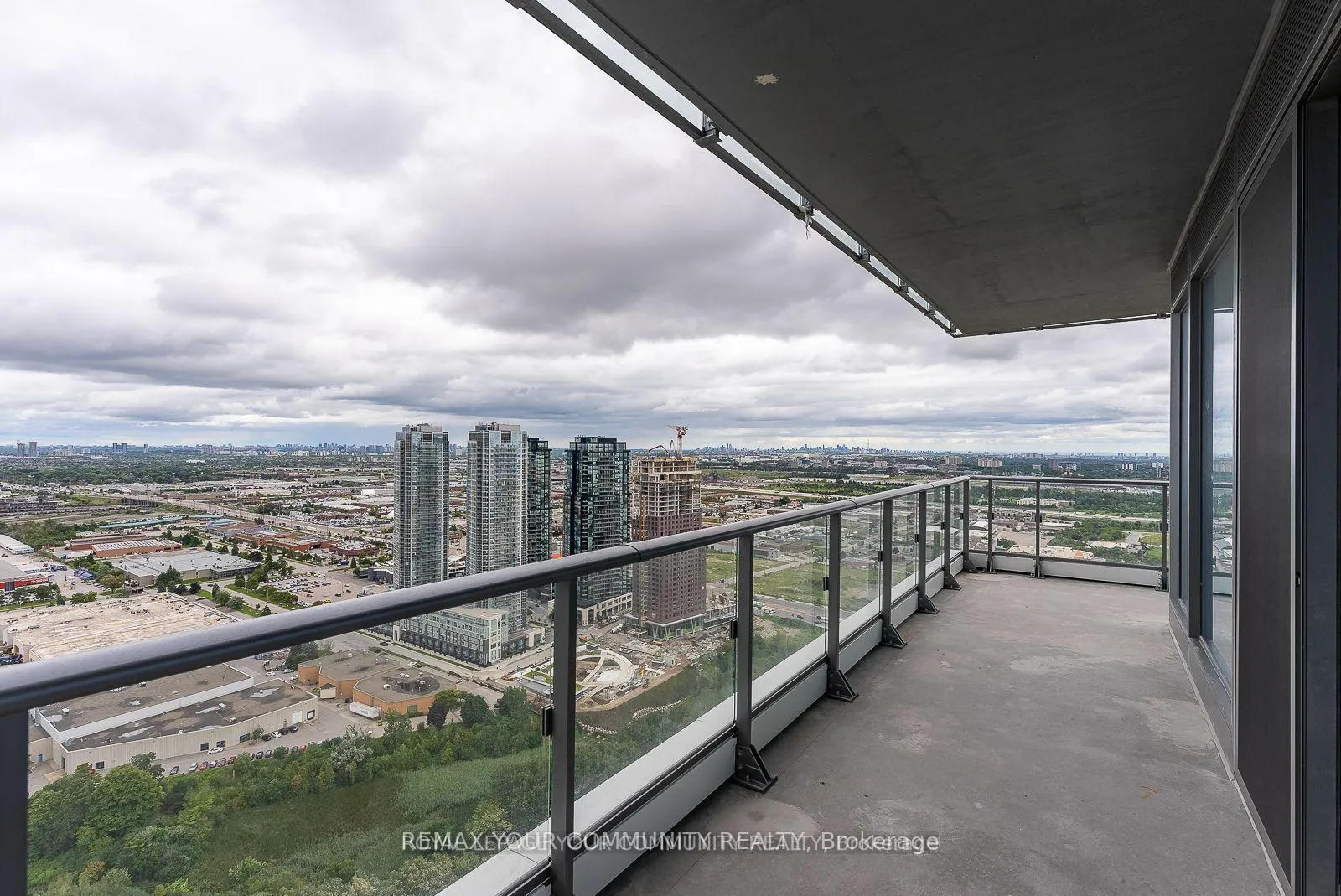 Photo 23 of Unit 4112, 7890 Jane Street, Vaughan, Vaughan Corporate Centre — HOMEH