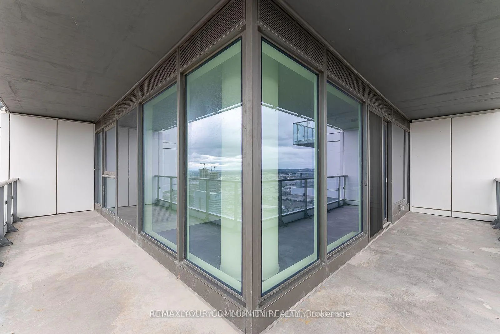 Photo 25 of Unit 4112, 7890 Jane Street, Vaughan, Vaughan Corporate Centre — HOMEH