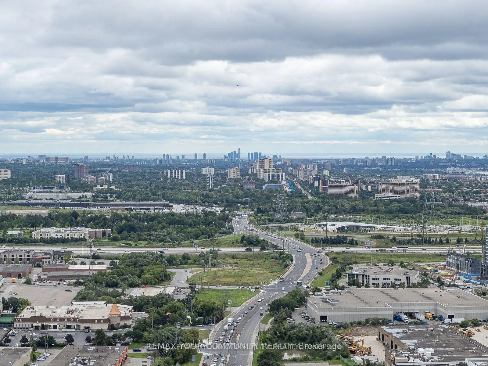 Photo 32 of Unit 4112, 7890 Jane Street, Vaughan, Vaughan Corporate Centre — HOMEH