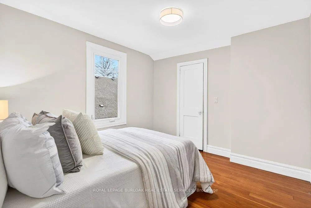 Photo 26 of 494 Martha Street, Burlington, Brant — HOMEH