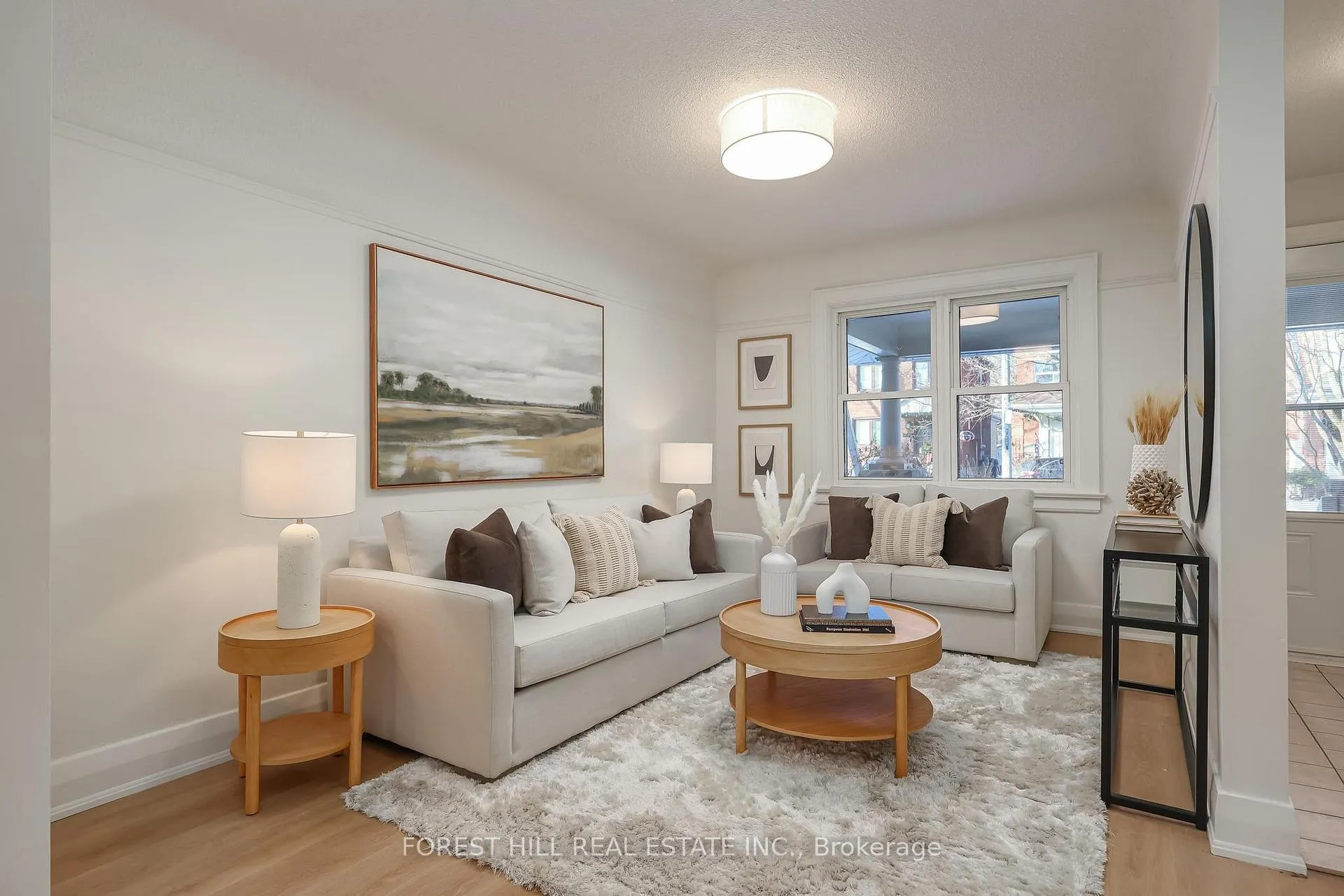 Photo 2 of 33 Glengarry Avenue, Toronto, Lawrence Park North — HOMEH