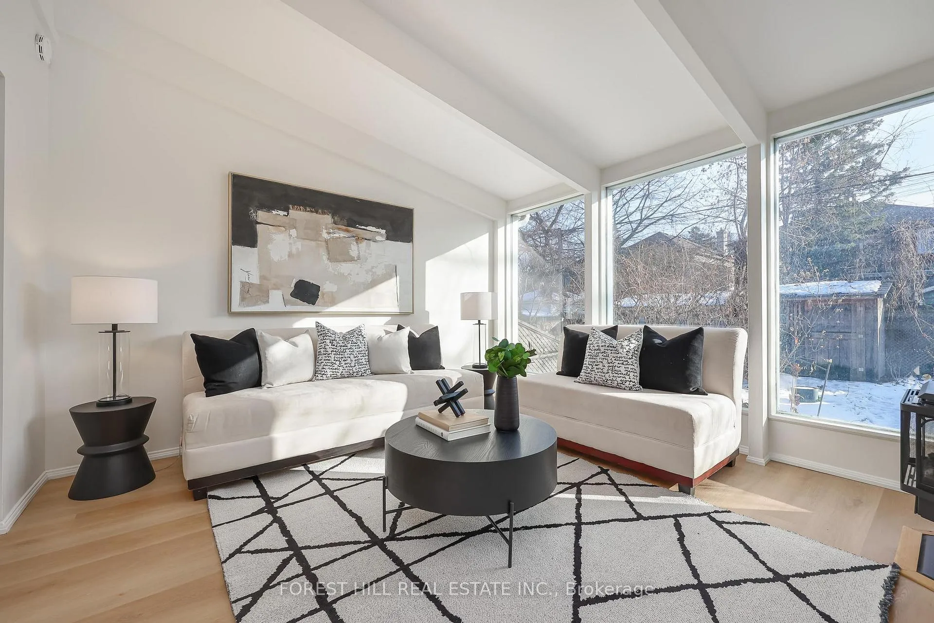 Photo 11 of 33 Glengarry Avenue, Toronto, Lawrence Park North — HOMEH