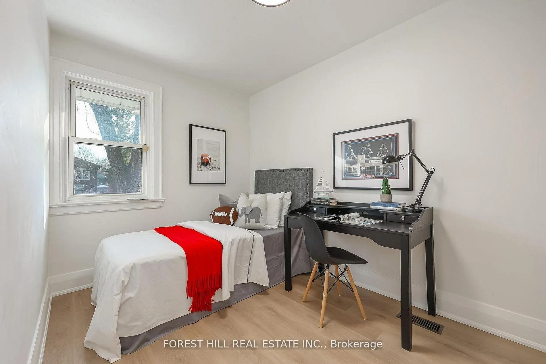 Photo 20 of 33 Glengarry Avenue, Toronto, Lawrence Park North — HOMEH