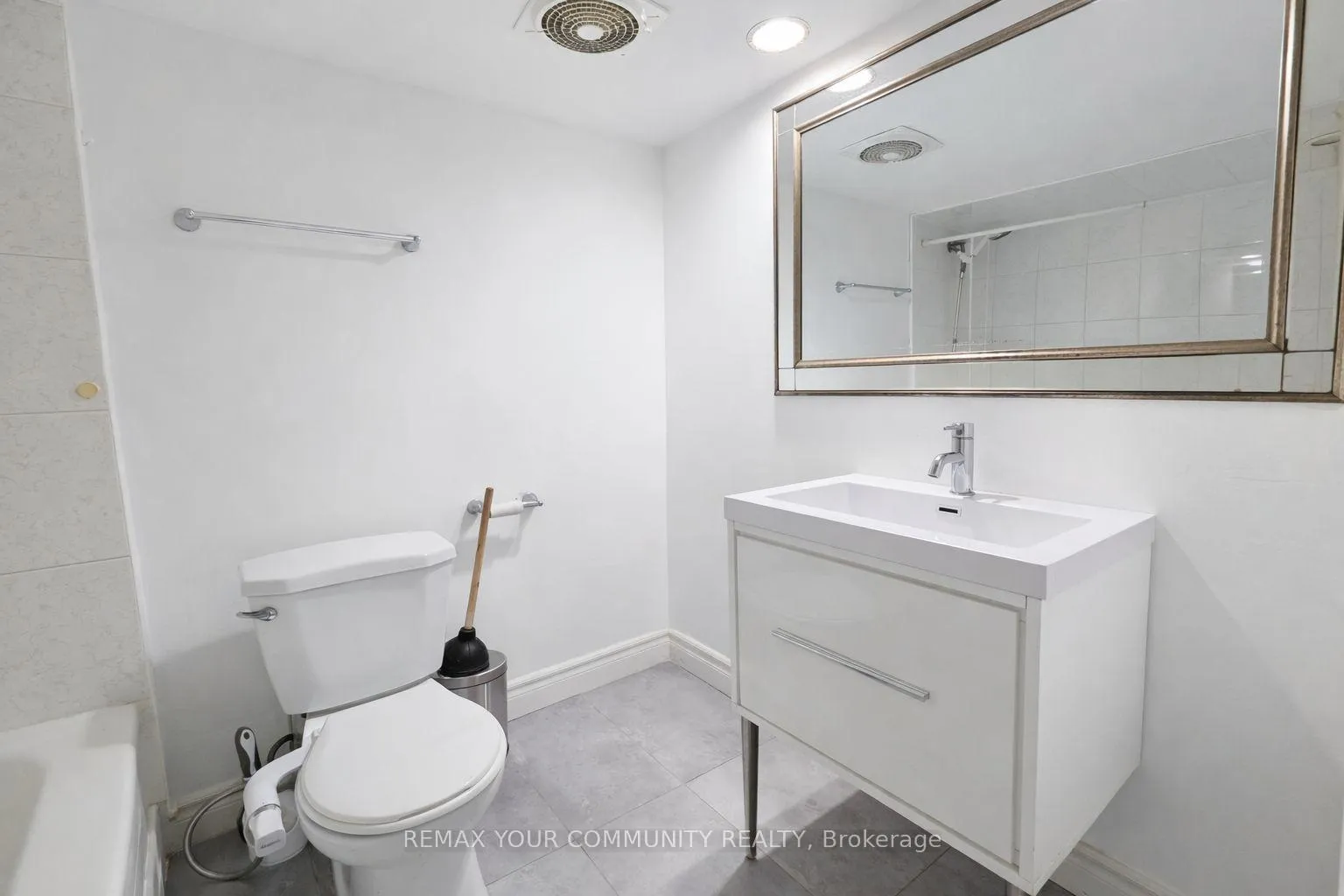 Photo 10 of Unit BSMT, 9 Ridgewood Road, Scarborough, Rouge — HOMEH