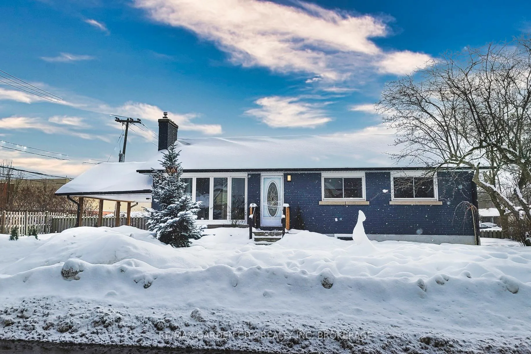 Photo 1 of Unit Main floor, 59 Jacobson Avenue, St. Catharines, Glendale/Glenridge — HOMEH