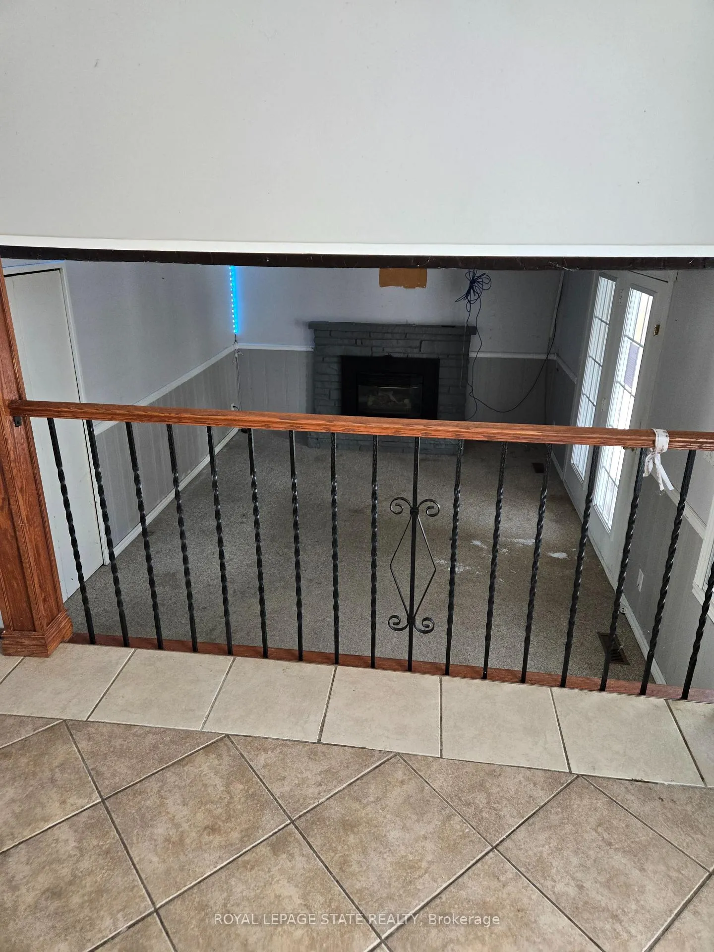 Photo 4 of 76 Ramblewood Way, Kitchener, Forest Heights — HOMEH
