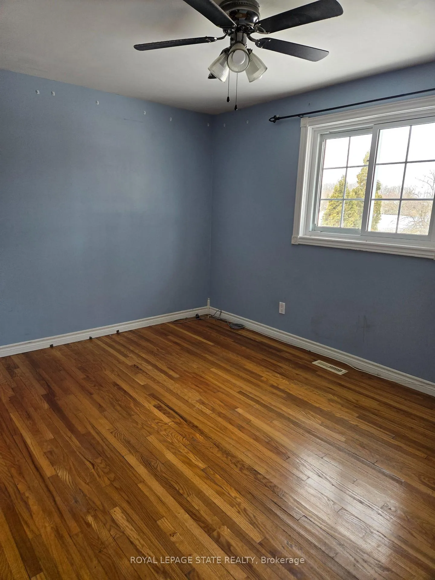 Photo 8 of 76 Ramblewood Way, Kitchener, Forest Heights — HOMEH