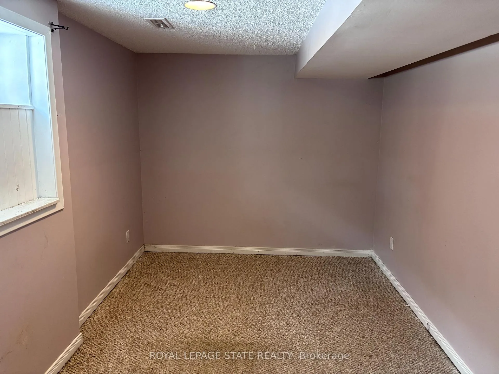 Photo 21 of 76 Ramblewood Way, Kitchener, Forest Heights — HOMEH