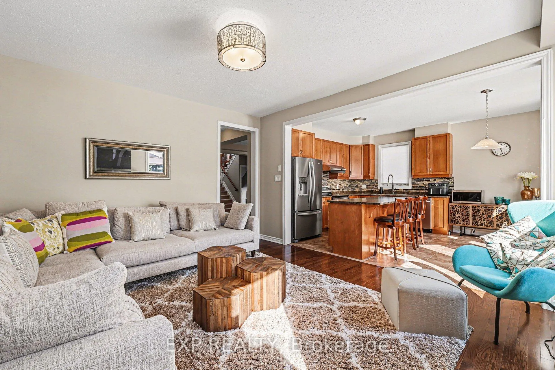 Photo 12 of 90 Switch Grass Crescent, Ottawa, Barrhaven - Half Moon Bay — HOMEH