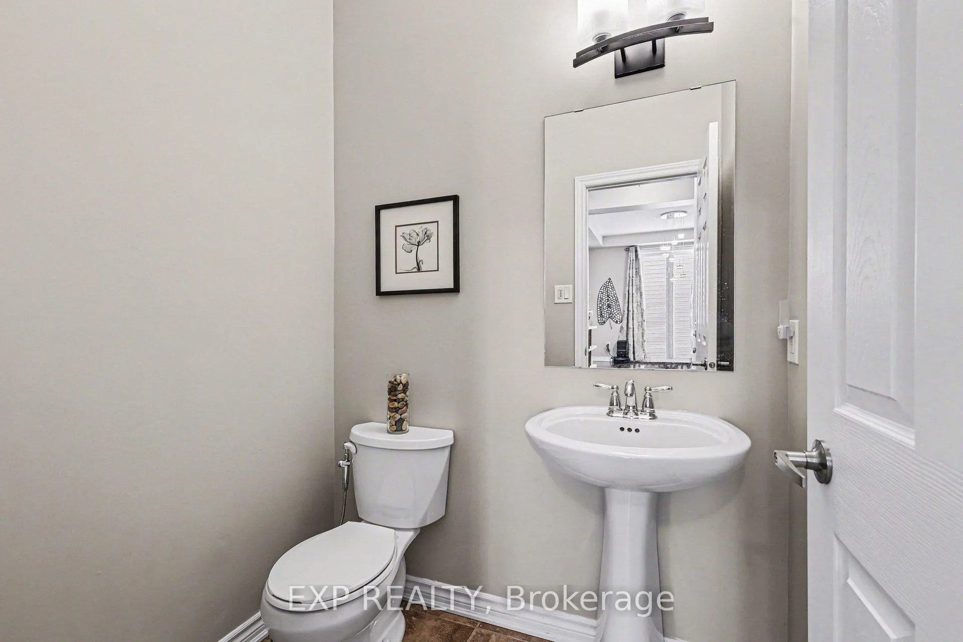 Photo 15 of 90 Switch Grass Crescent, Ottawa, Barrhaven - Half Moon Bay — HOMEH