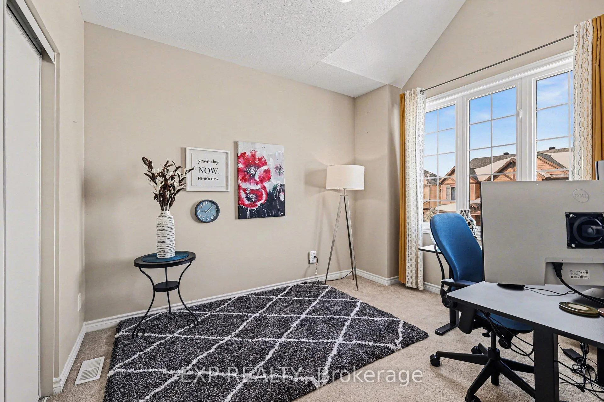 Photo 21 of 90 Switch Grass Crescent, Ottawa, Barrhaven - Half Moon Bay — HOMEH