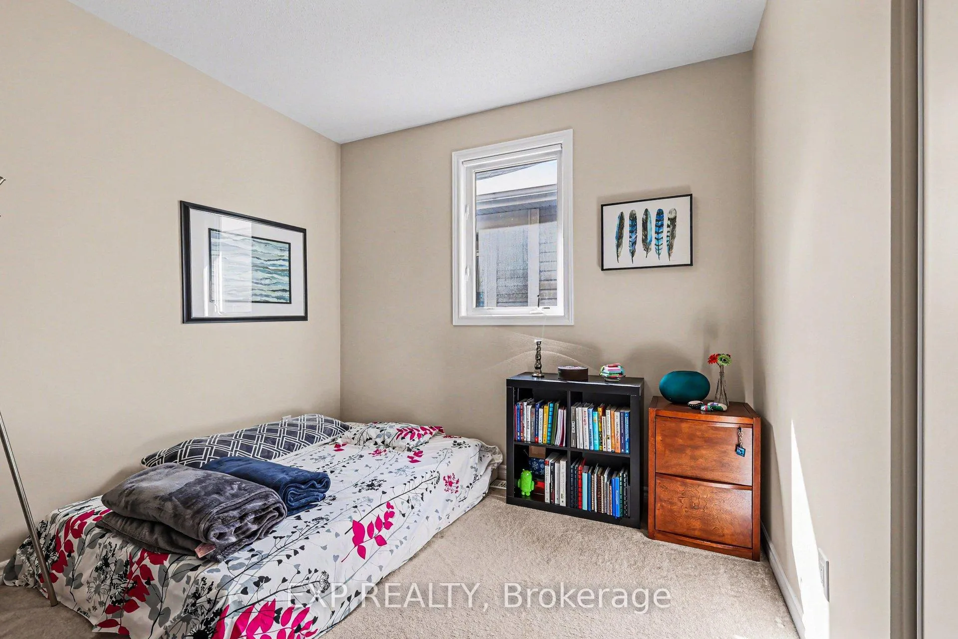 Photo 22 of 90 Switch Grass Crescent, Ottawa, Barrhaven - Half Moon Bay — HOMEH