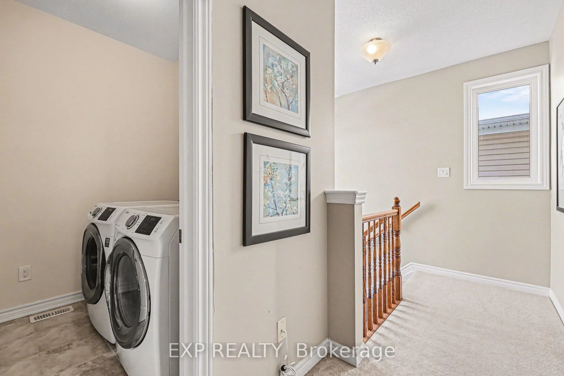 Photo 24 of 90 Switch Grass Crescent, Ottawa, Barrhaven - Half Moon Bay — HOMEH