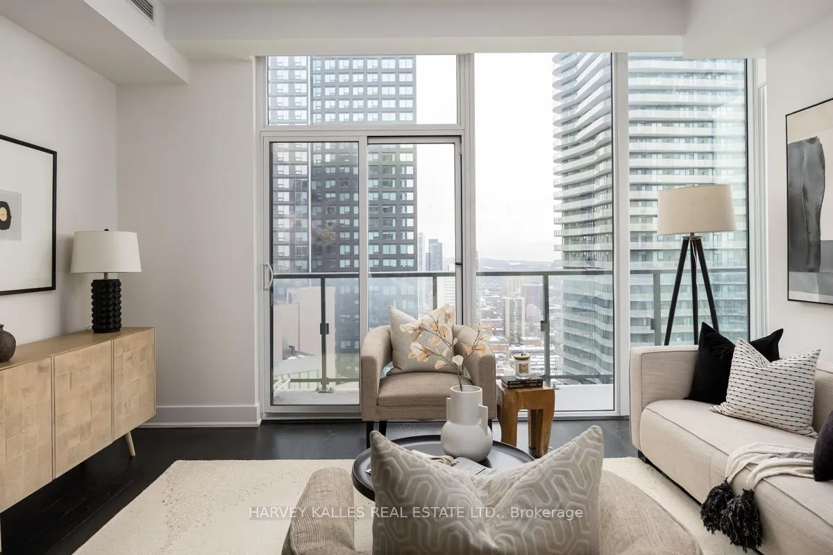 Photo 4 of Unit 3104, 955 Bay Street, Toronto, Bay Street Corridor — HOMEH