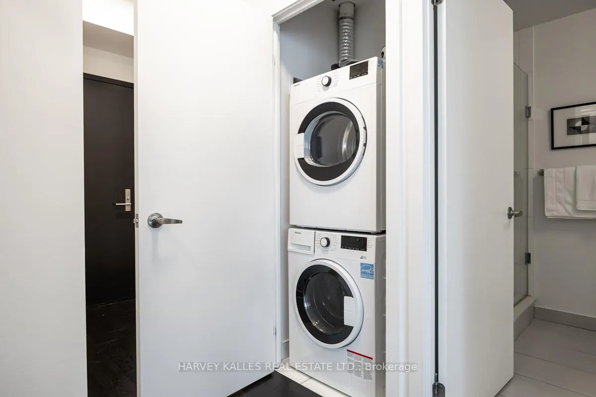 Photo 19 of Unit 3104, 955 Bay Street, Toronto, Bay Street Corridor — HOMEH