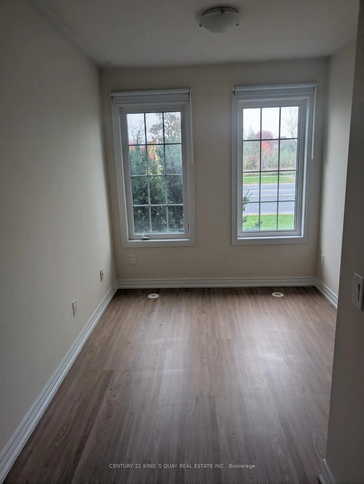 Photo 7 of 9960 McCowan Road, Markham, Berczy — HOMEH