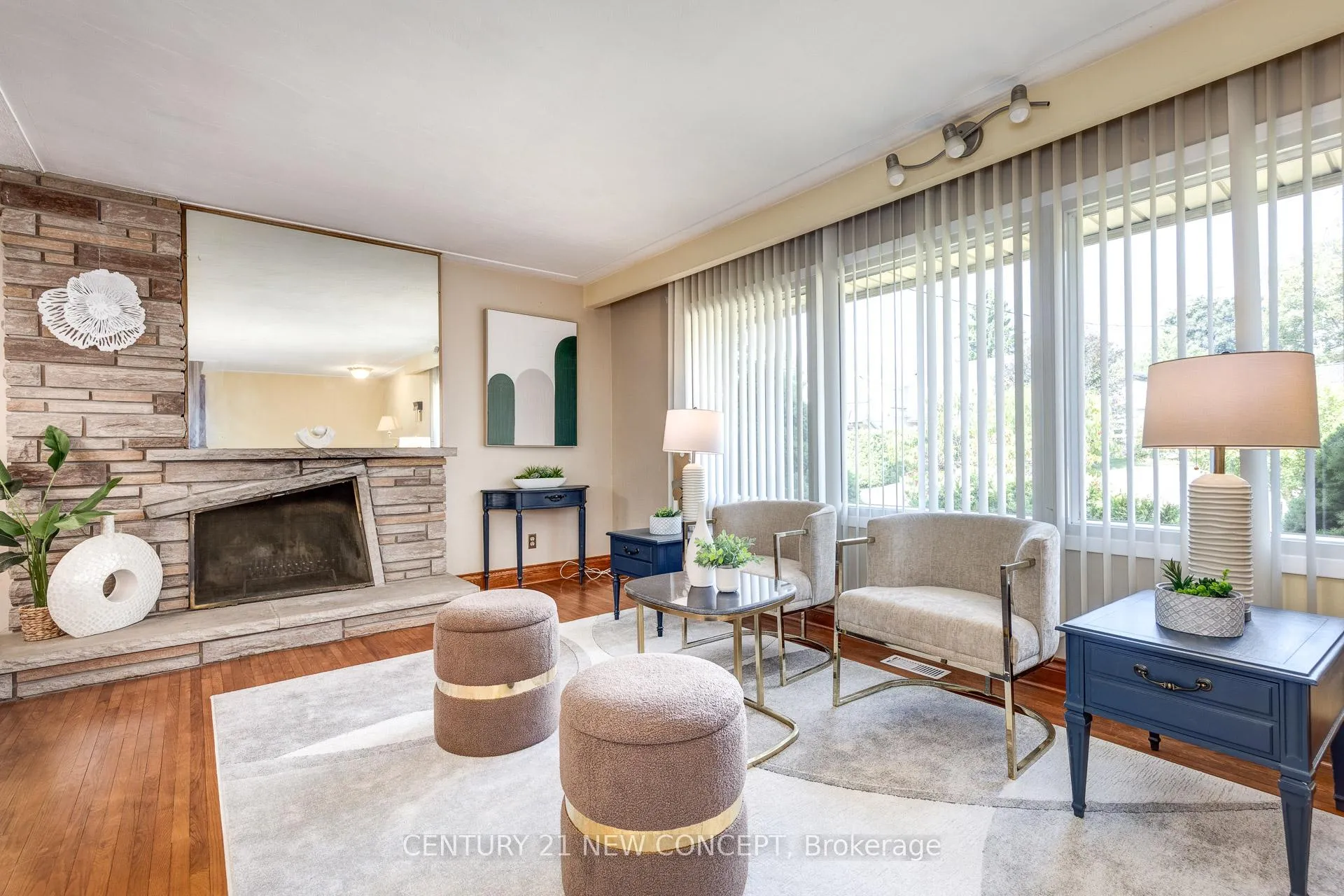 Photo 9 of 3028 Eva Drive, Burlington, Roseland — HOMEH