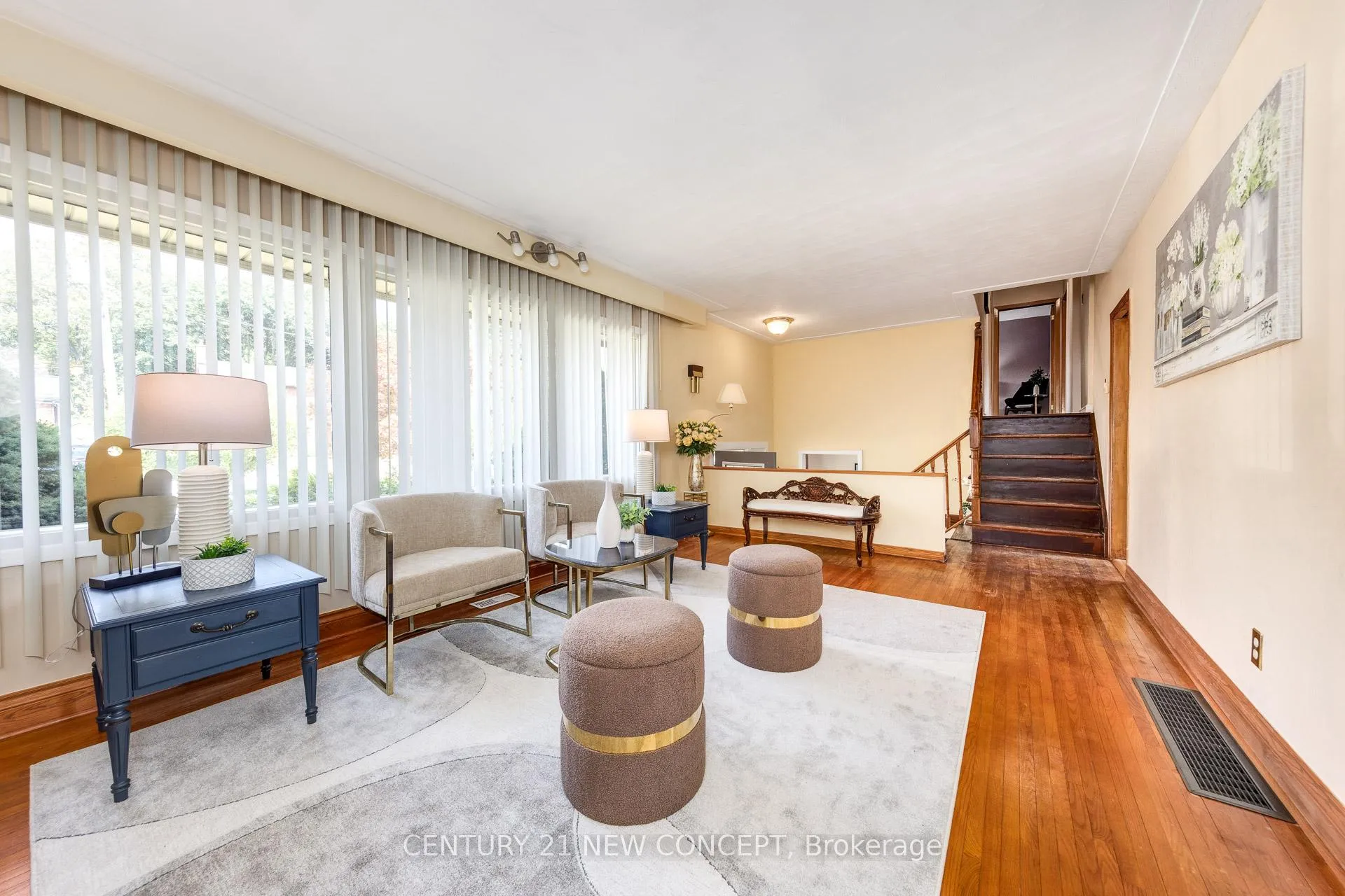Photo 10 of 3028 Eva Drive, Burlington, Roseland — HOMEH