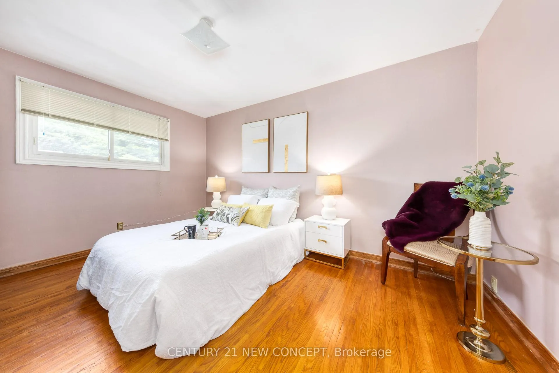 Photo 17 of 3028 Eva Drive, Burlington, Roseland — HOMEH