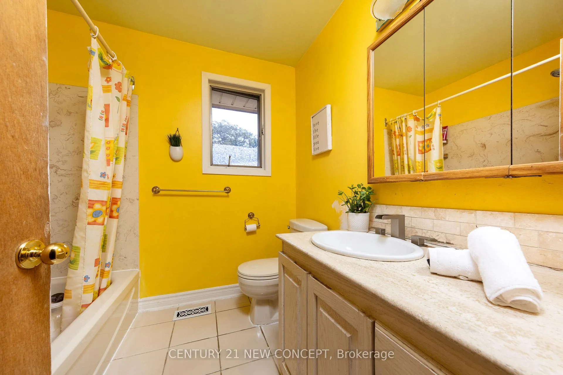 Photo 21 of 3028 Eva Drive, Burlington, Roseland — HOMEH