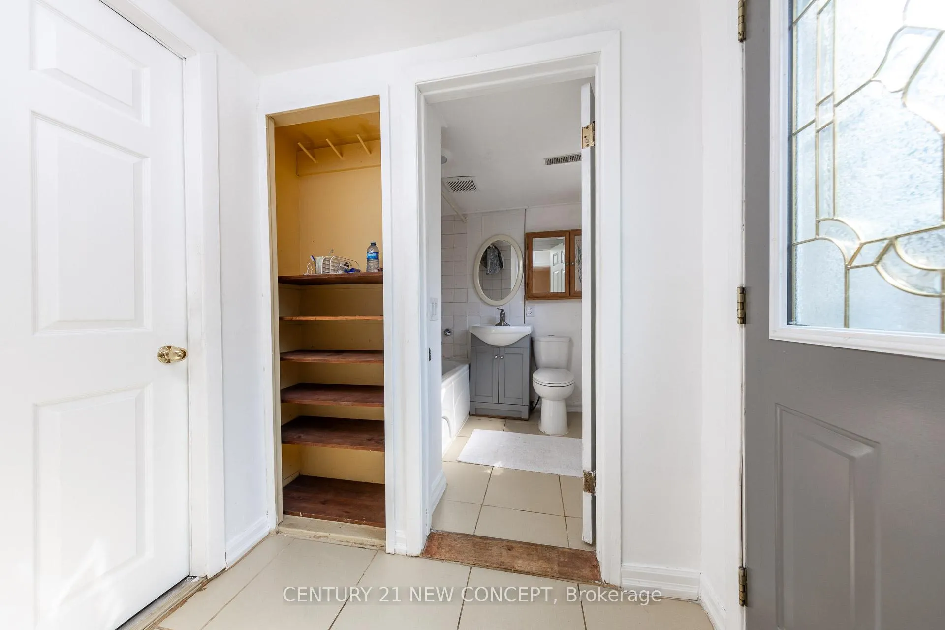 Photo 28 of 3028 Eva Drive, Burlington, Roseland — HOMEH