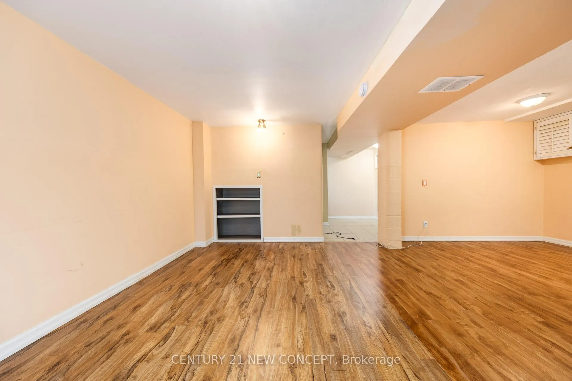 Photo 30 of 3028 Eva Drive, Burlington, Roseland — HOMEH