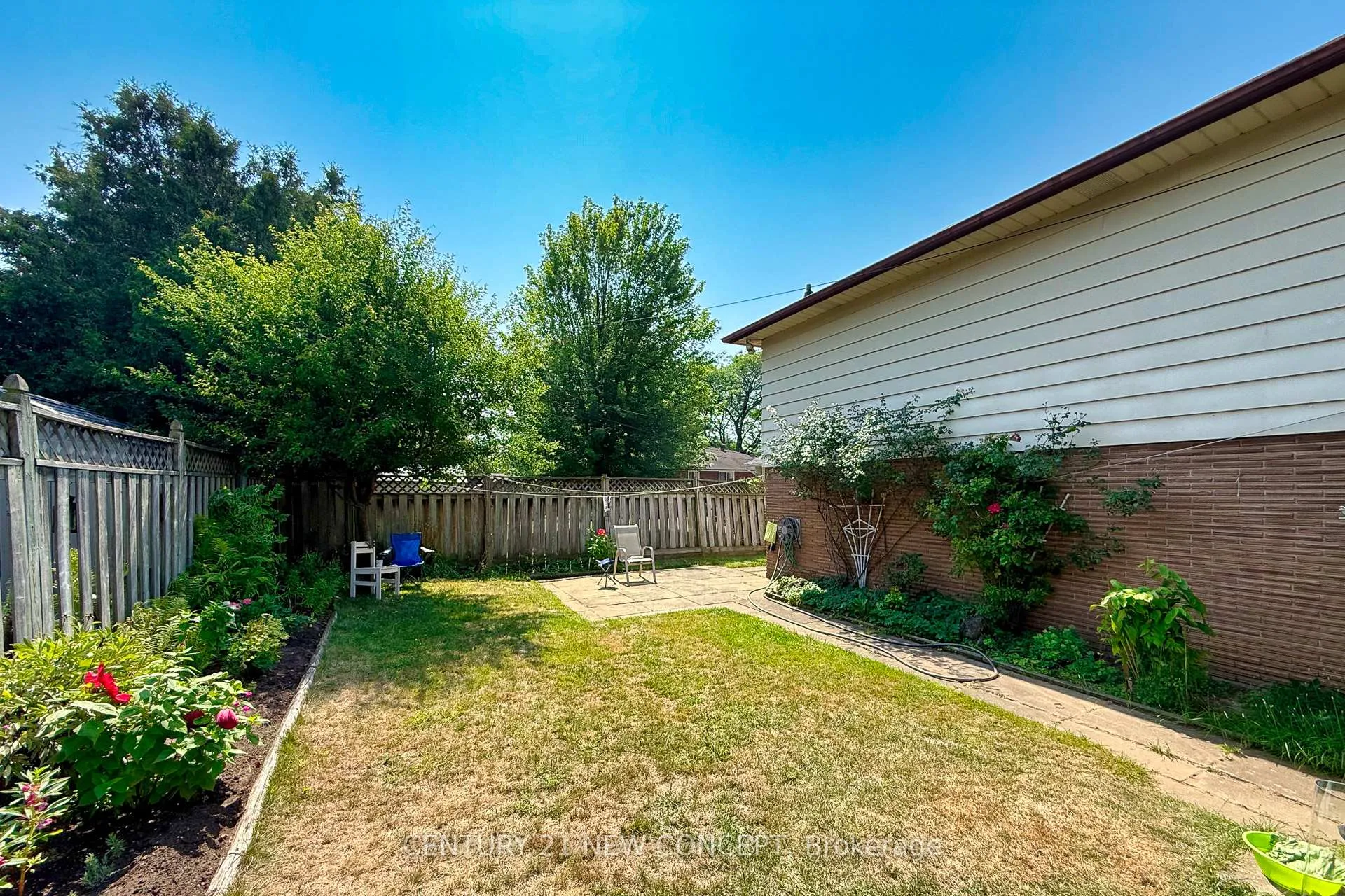 Photo 34 of 3028 Eva Drive, Burlington, Roseland — HOMEH