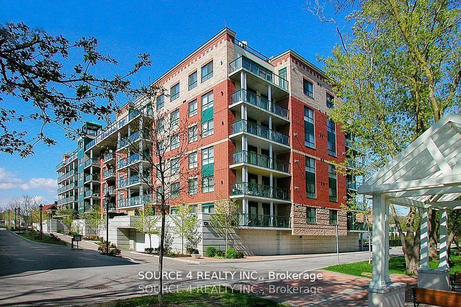 Front of Unit 211, 141 Woodbridge Avenue