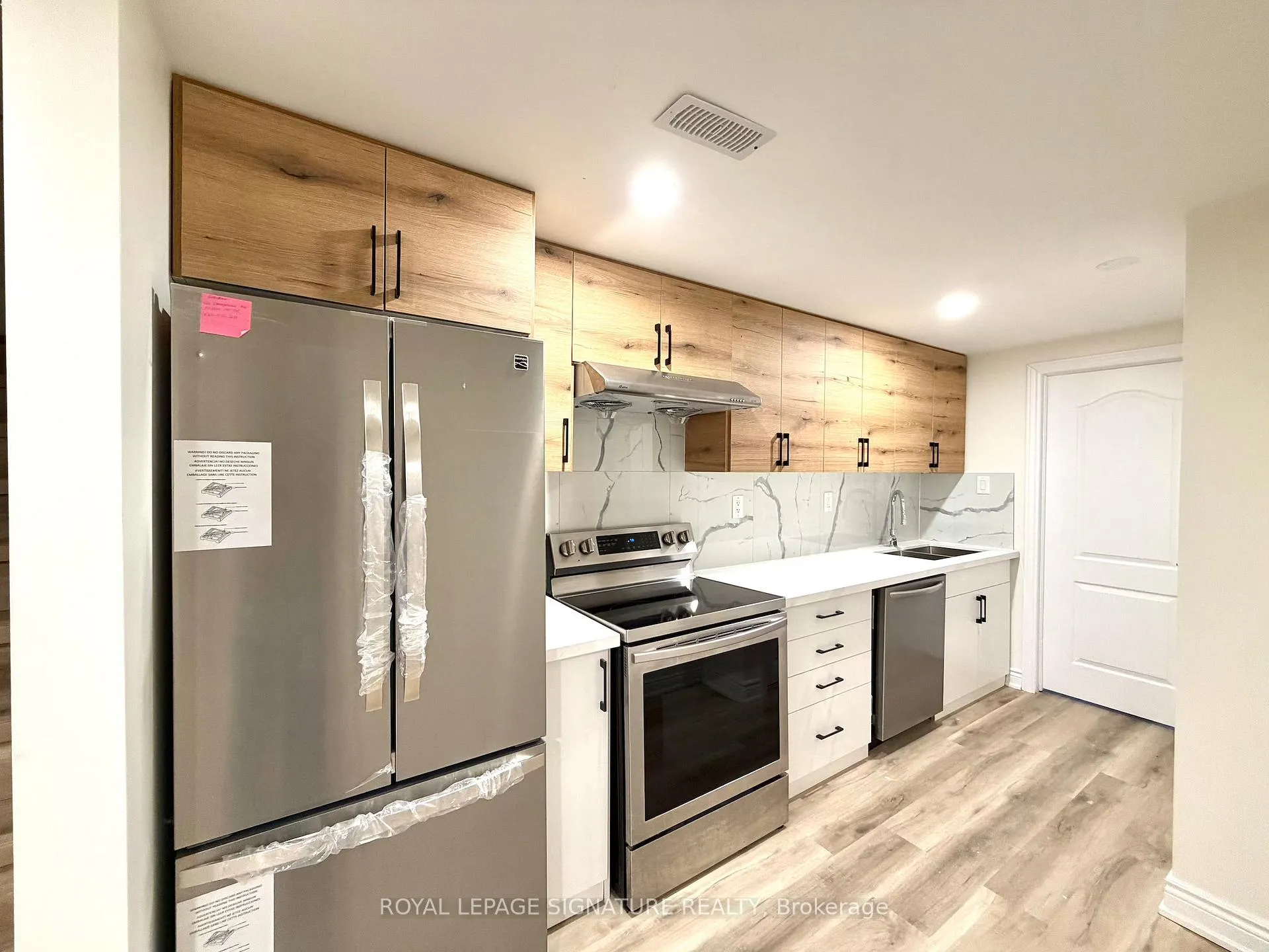 Photo 5 of Unit Bsmt, 362 Landsborough Avenue, Milton, Scott — HOMEH