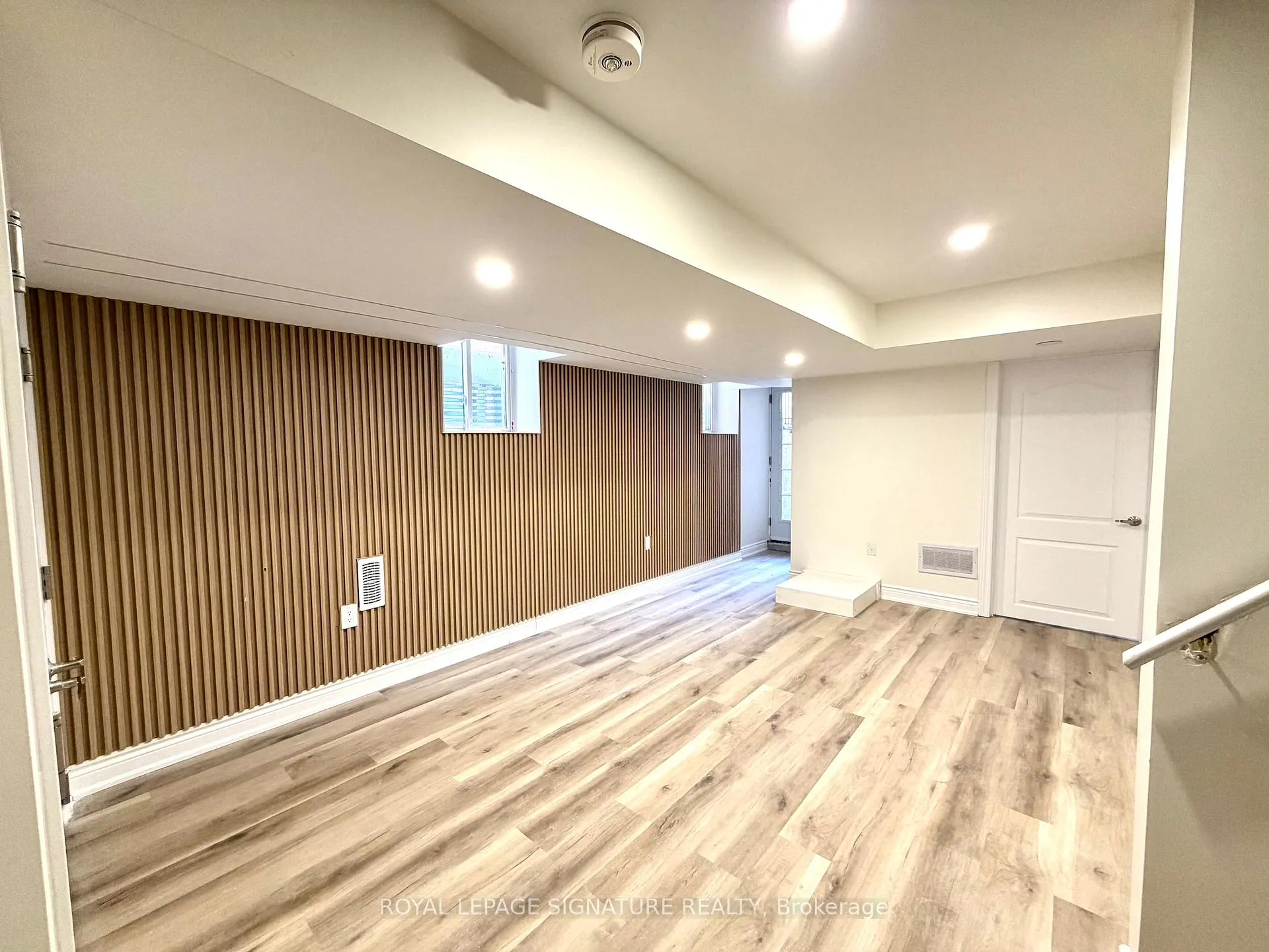 Photo 7 of Unit Bsmt, 362 Landsborough Avenue, Milton, Scott — HOMEH