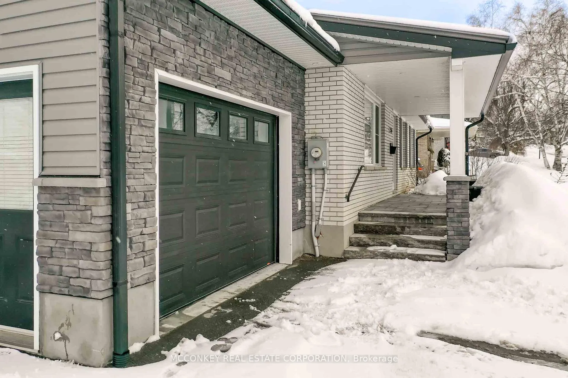 Photo 4 of 2584 Bensfort Road, Peterborough, Ashburnham Ward 4 — HOMEH