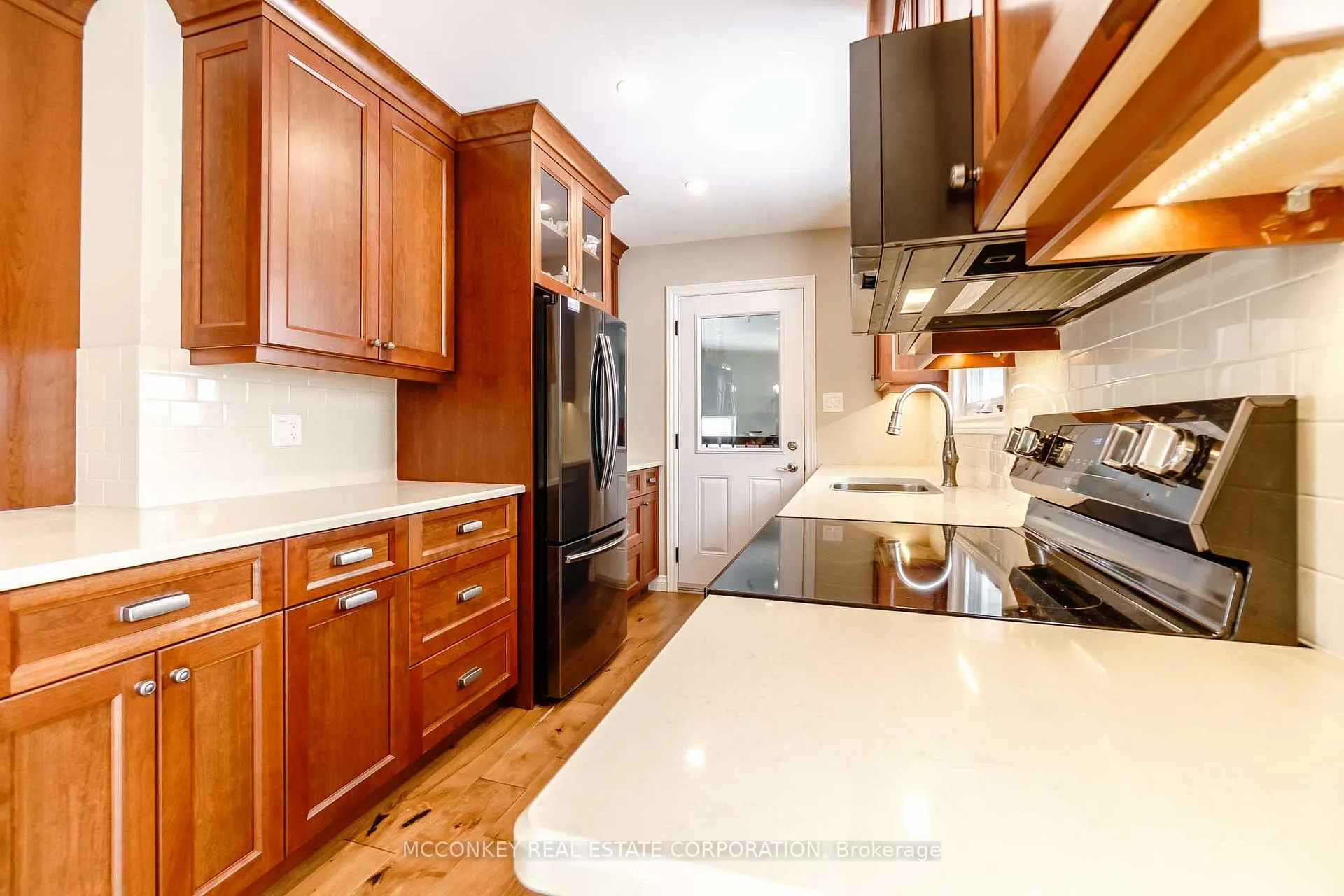 Photo 17 of 2584 Bensfort Road, Peterborough, Ashburnham Ward 4 — HOMEH