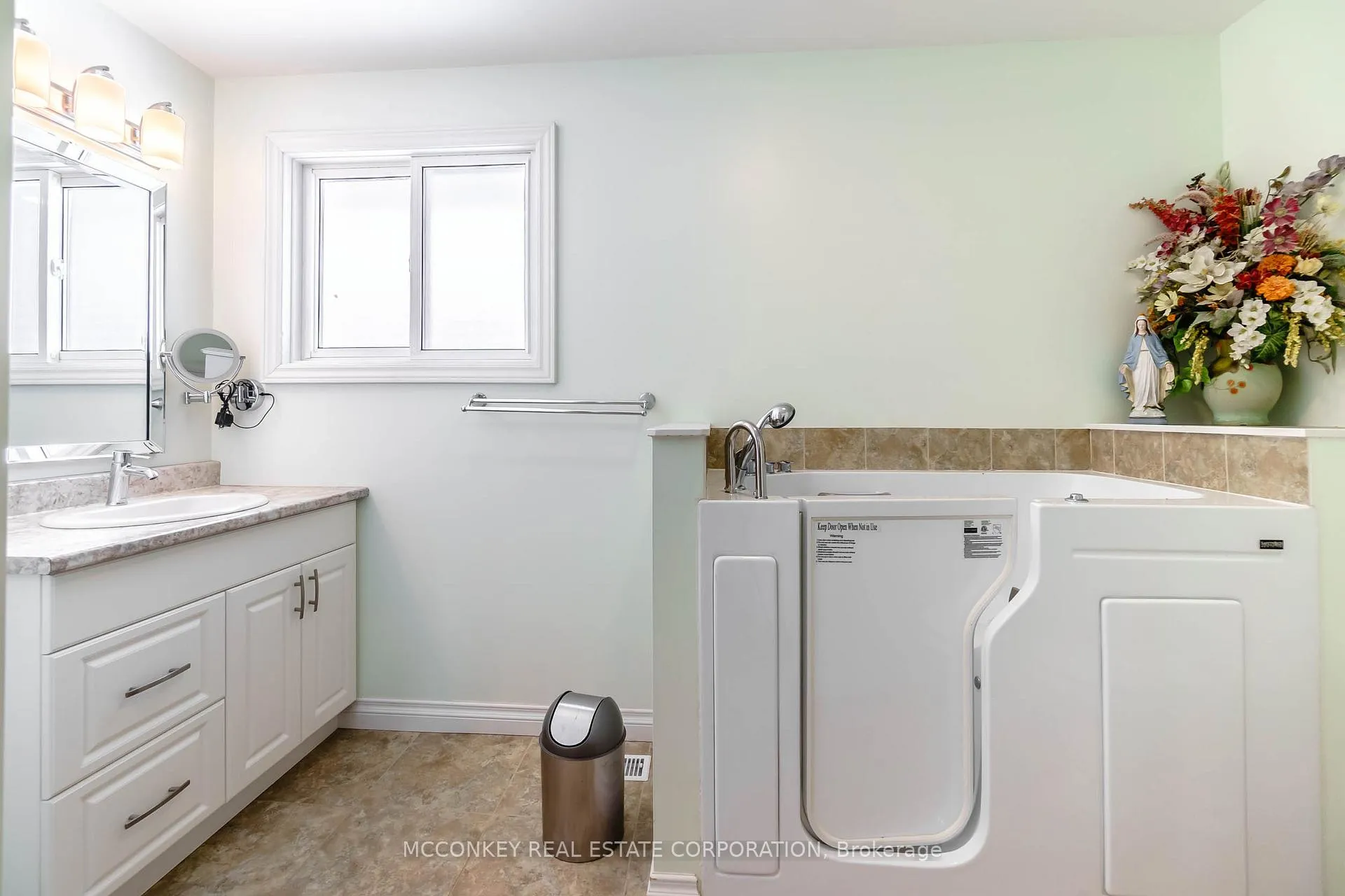 Photo 21 of 2584 Bensfort Road, Peterborough, Ashburnham Ward 4 — HOMEH