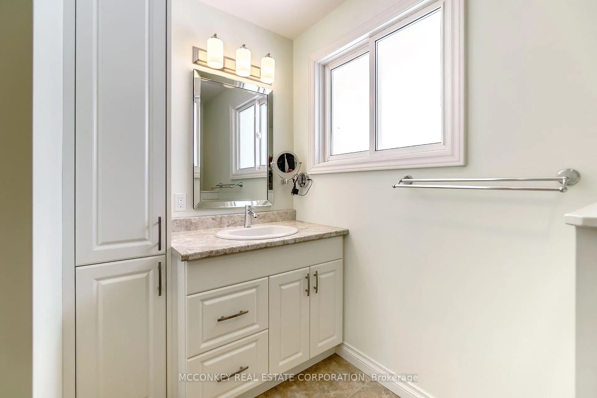 Photo 22 of 2584 Bensfort Road, Peterborough, Ashburnham Ward 4 — HOMEH