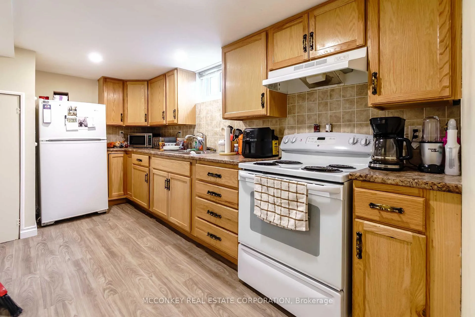 Photo 33 of 2584 Bensfort Road, Peterborough, Ashburnham Ward 4 — HOMEH