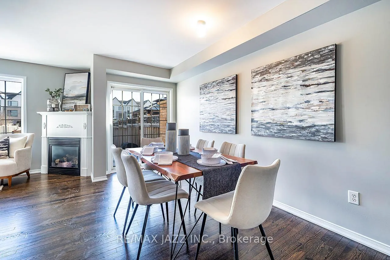 Photo 11 of 25 Summerside Avenue, Whitby, Taunton North — HOMEH